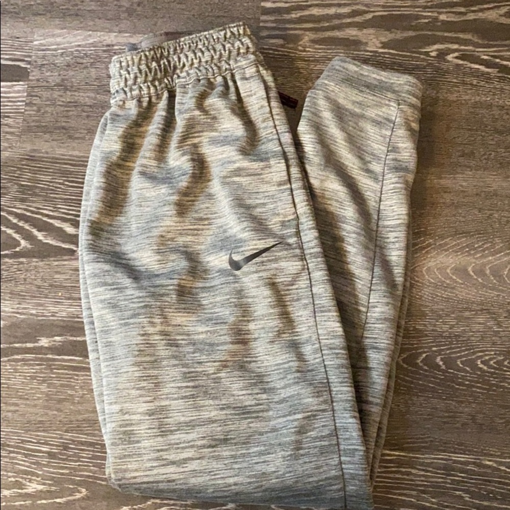 NIKE DRI FIT SWEATPANTS